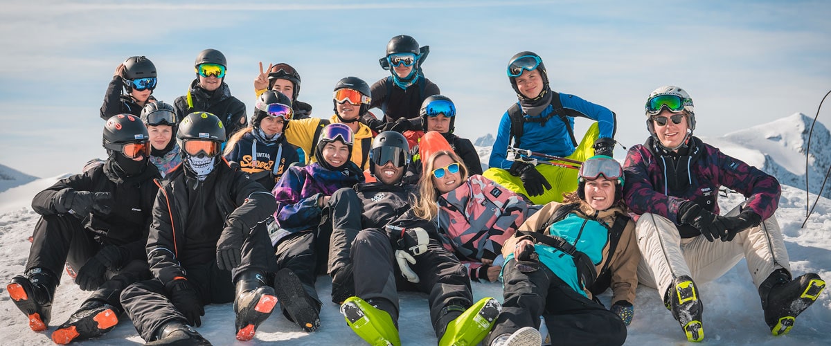 Skifreizeit in den Osterferien ab 16 in Österreich mit Betreuung